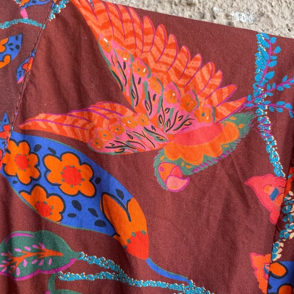 FARM RIO PETITE ANTHRO Floral Bird Printed Belted Puff Sleeve Tiered Mini Dress - Picture 13 of 17